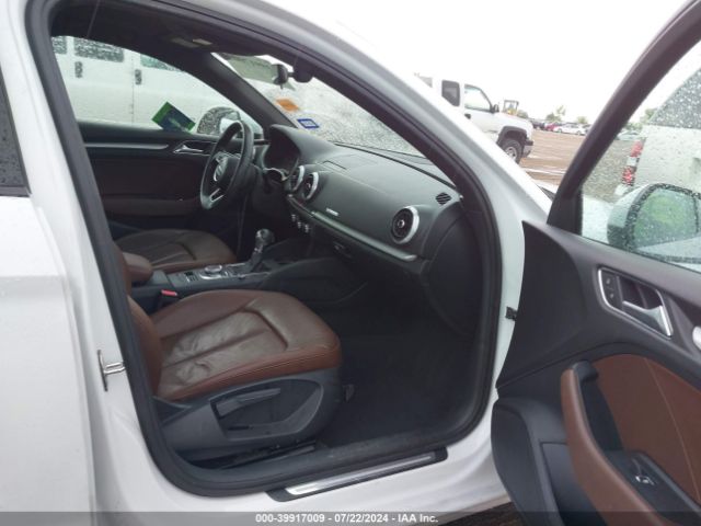WAUAUGFF1J1036690 Audi A3 2.0t Premium/2.0t Tech Premium