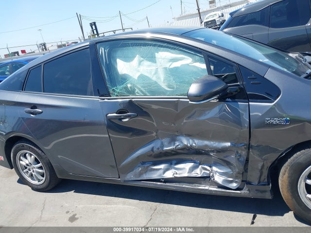 Toyota Prius Prime Premium 2017 JTDKARFP9H3057743 Image 13