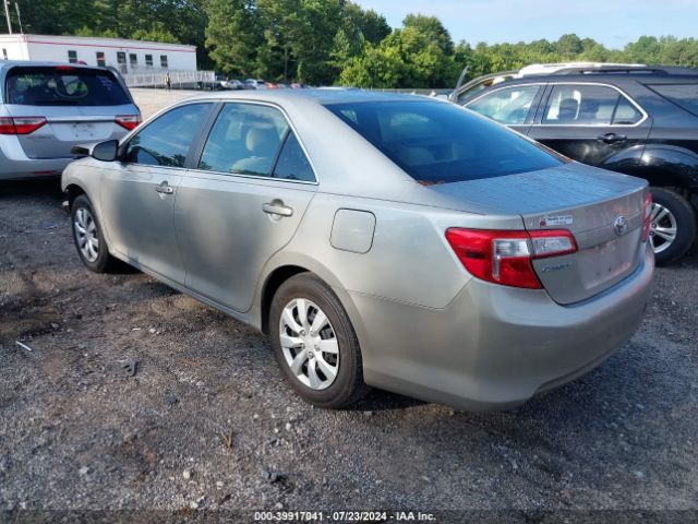 4T4BF1FK4ER360945 Toyota CAMRY LE
