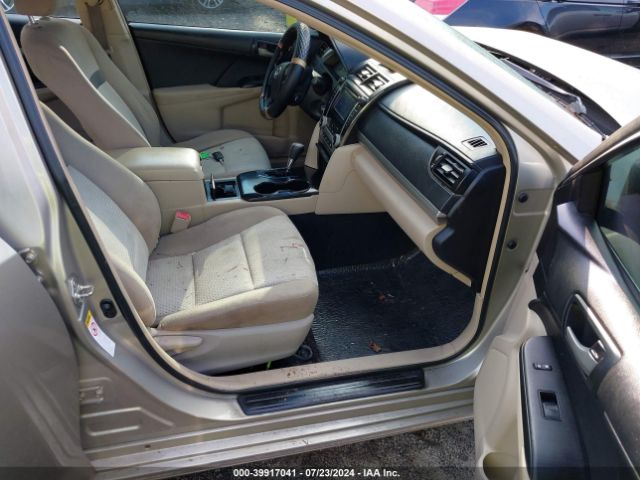 4T4BF1FK4ER360945 Toyota CAMRY LE