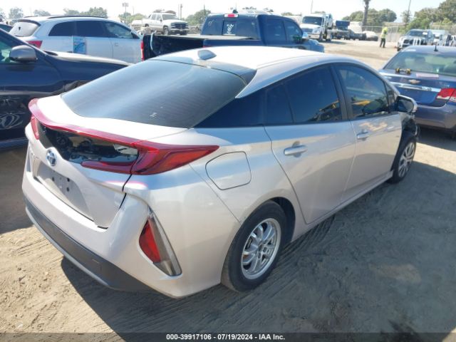 JTDKAMFP7M3174430 Toyota Prius Prime Le