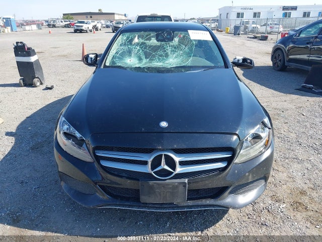 55SWF4KB7GU134156 Mercedes-Benz C 300 4matic/luxury 4matic/sport 4matic