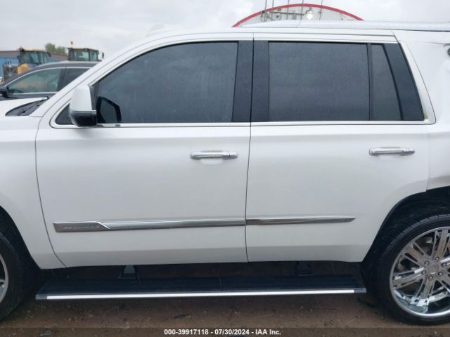 1GYS4CKJ5JR144980 Cadillac Escalade Premium Luxury