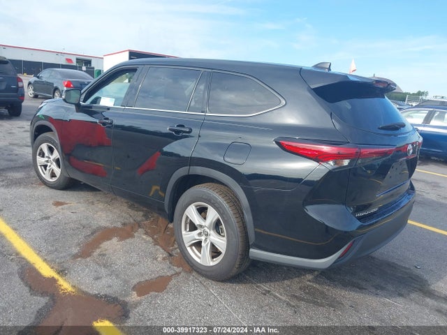 Toyota Highlander Le 2021 5TDZZRAH8MS523310 Image 3
