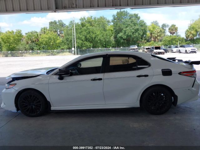 4T1B11HK3JU129020 Toyota CAMRY SE
