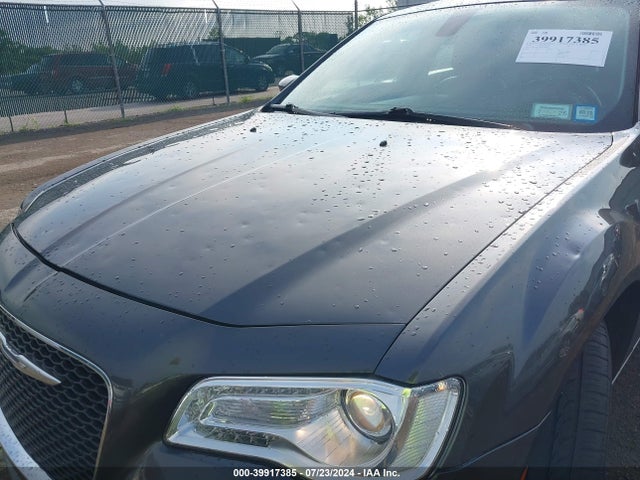 Chrysler 300 Anniversary Edition 2016 2C3CCARG1GH225094 Image 6