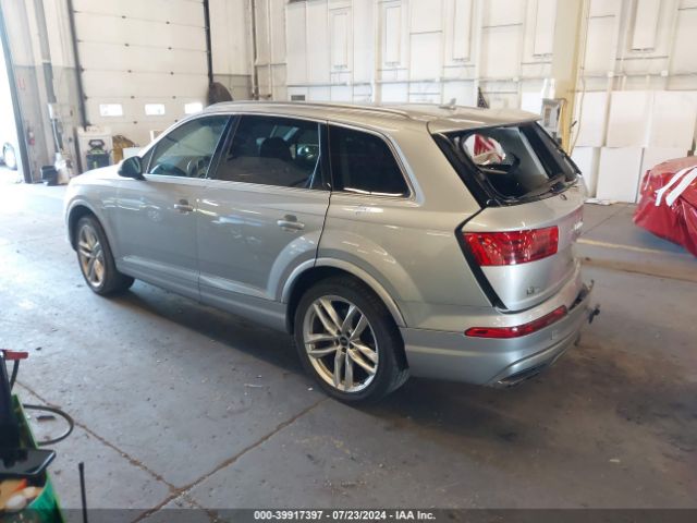 WA1VAAF76HD012021 Audi Q7 3.0t Premium