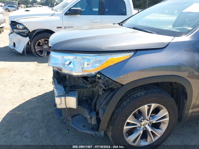 Toyota Highlander Xle V6 2015 5TDJKRFH5FS128434 Image 21