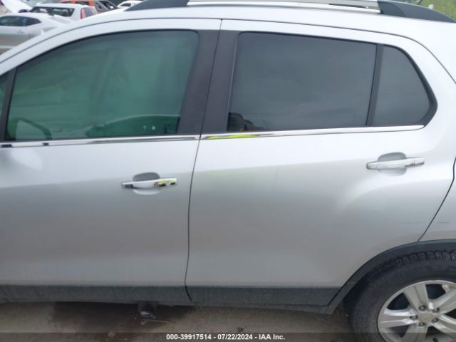 KL7CJLSB6KB889501 Chevrolet Trax Lt