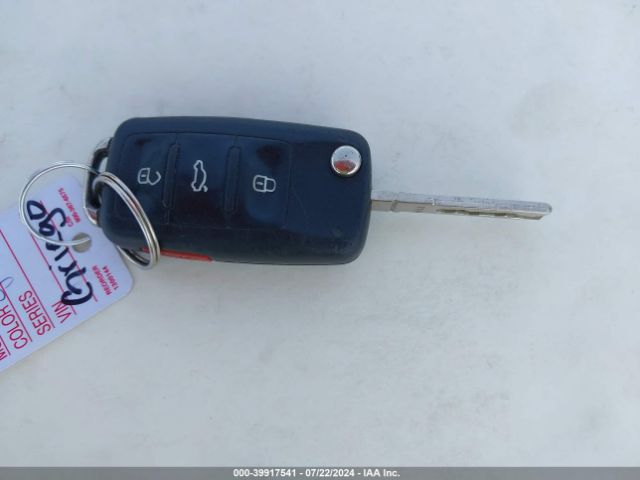 3VWD17AJ9GM404109 Volkswagen Jetta 1.8t Sport