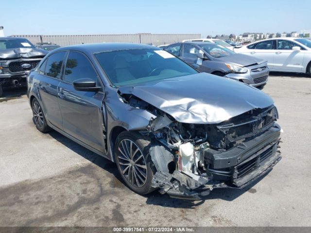 3VWD17AJ9GM404109 Volkswagen Jetta 1.8t Sport