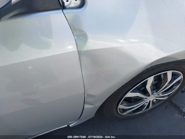 Toyota COROLLA LE 2018 2T1BURHE1JC113206 Image 20
