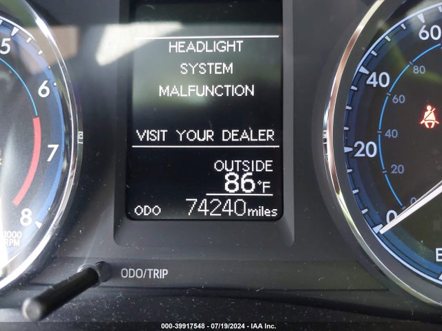 Toyota COROLLA LE 2018 2T1BURHE1JC113206 Image 7