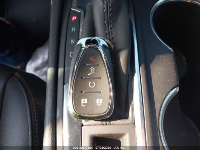 2GNAXNEV4M6117263 Chevrolet Equinox Fwd Premier