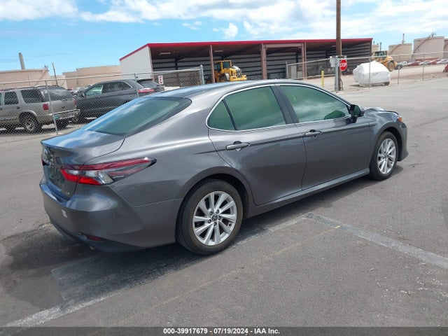 Toyota CAMRY LE 2022 4T1C11AK2NU700677 Image 4
