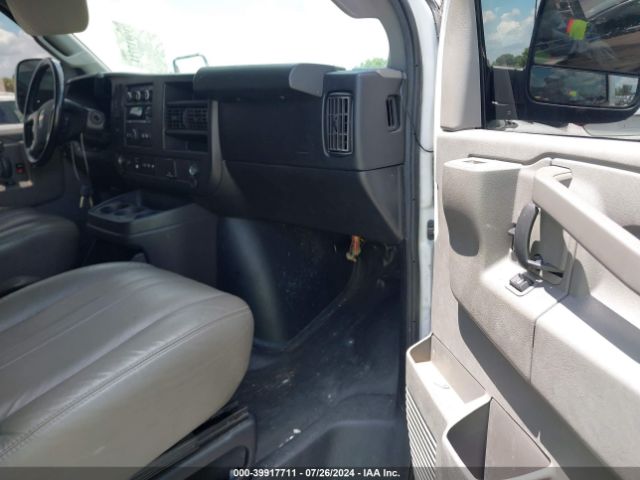 1GCWGAFF9H1142053 Chevrolet Express 2500 Work Van