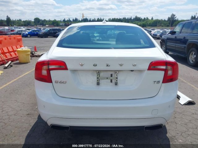 YV140MFK7F2335586 Volvo S60 T5 Premier