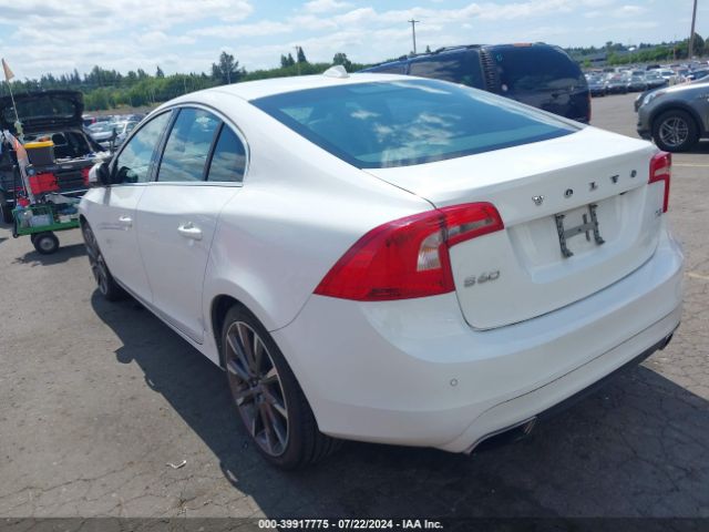 YV140MFK7F2335586 Volvo S60 T5 Premier