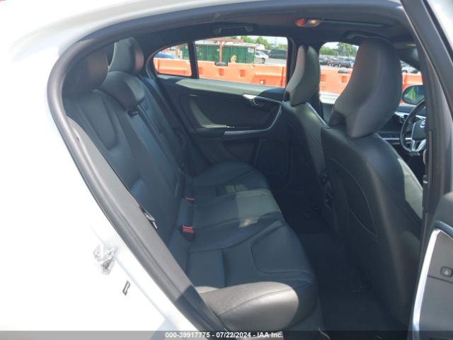 YV140MFK7F2335586 Volvo S60 T5 Premier