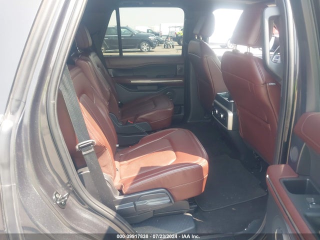 Ford Expedition Limited 2022 1FMJU2AT0NEA41568 Image 8