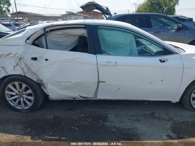 Toyota CAMRY LE 2019 4T1B11HK5KU253680 Image 14