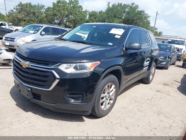 Chevrolet Traverse Ls 2019 1GNERFKW1KJ218985 Image 2