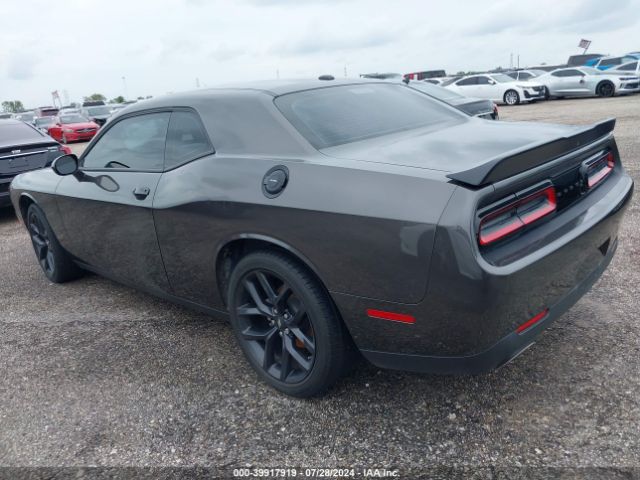 2C3CDZAG5NH175255 Dodge Challenger Sxt