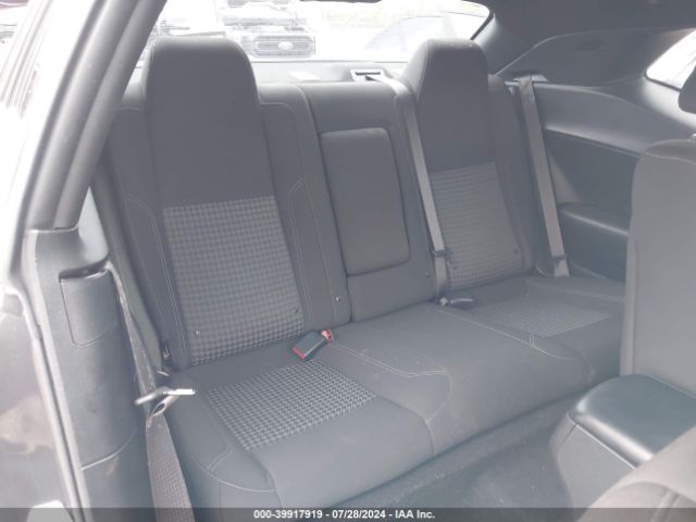 2C3CDZAG5NH175255 Dodge Challenger Sxt