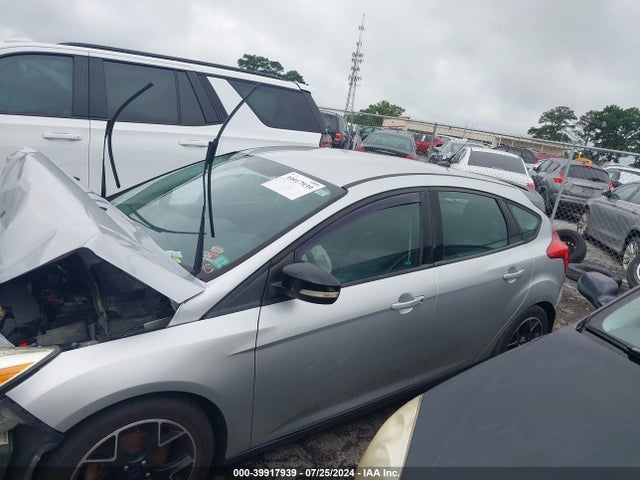 Ford FOCUS SE 2014 1FADP3K2XEL246370 Image 14