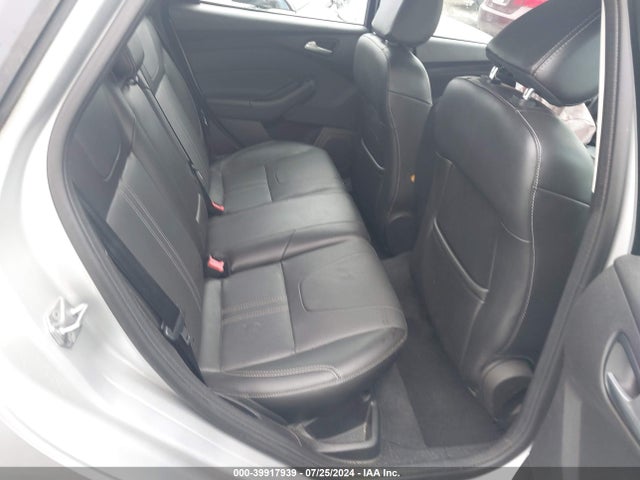 Ford FOCUS SE 2014 1FADP3K2XEL246370 Image 8
