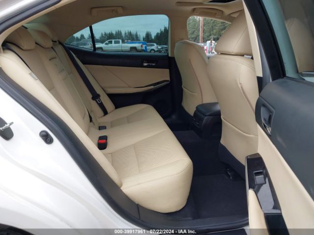 JTHBA1D27G5036769 Lexus IS 200T