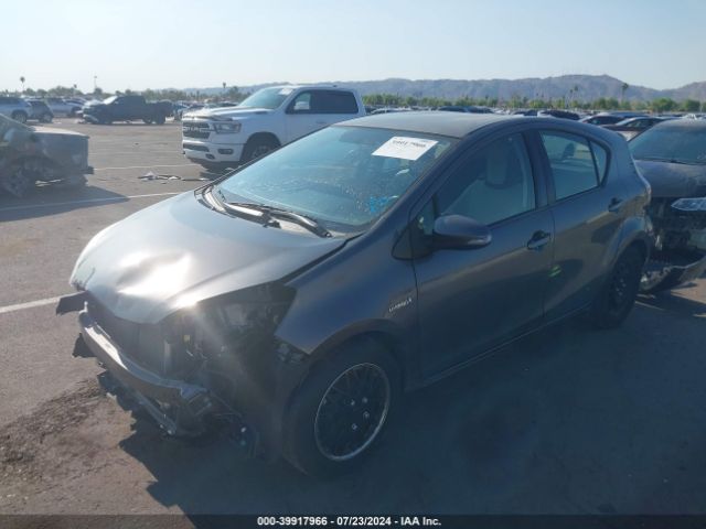 JTDKDTB33F1112218 Toyota Prius C One