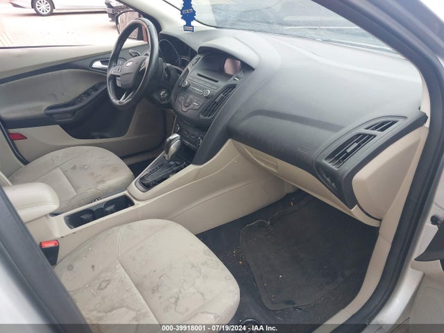 Ford FOCUS SE 2015 1FADP3F20FL281396 Image 5