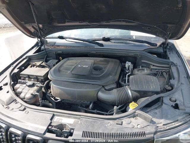 1C4RJEBG8JC480915 Jeep Grand Cherokee Limited 4x2