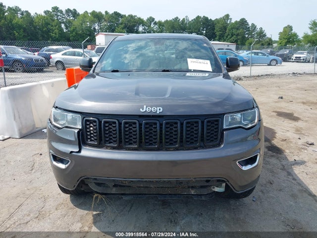 1C4RJEBG8JC480915 Jeep Grand Cherokee Limited 4x2