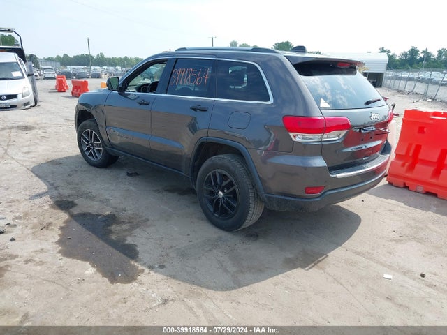 1C4RJEBG8JC480915 Jeep Grand Cherokee Limited 4x2
