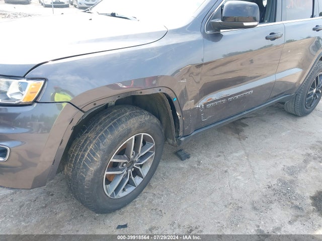 1C4RJEBG8JC480915 Jeep Grand Cherokee Limited 4x2