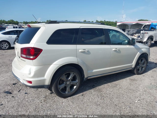 3C4PDCGG2FT632243 Dodge Journey Crossroad