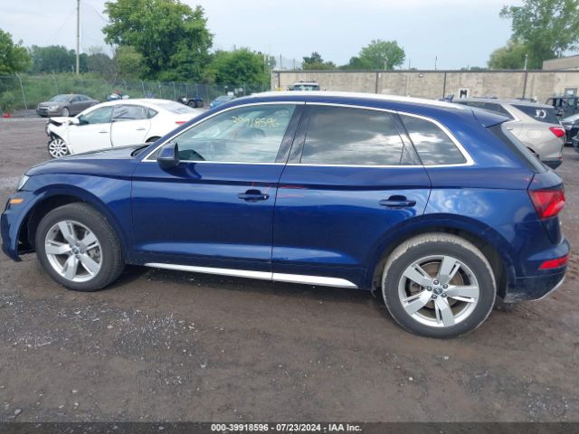 WA1BNAFY5J2066041 Audi Q5 2.0t Premium/2.0t Tech Premium