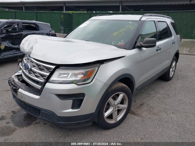Ford Explorer 2018 1FM5K8B87JGA77129 Image 2