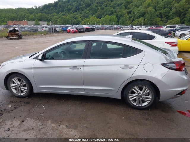 Hyundai ELANTRA SEL 2019 5NPD84LFXKH408075 Image 14