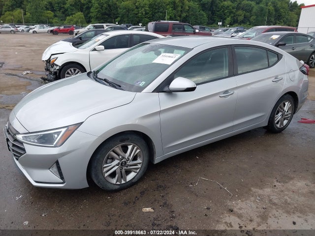 Hyundai ELANTRA SEL 2019 5NPD84LFXKH408075 Image 2