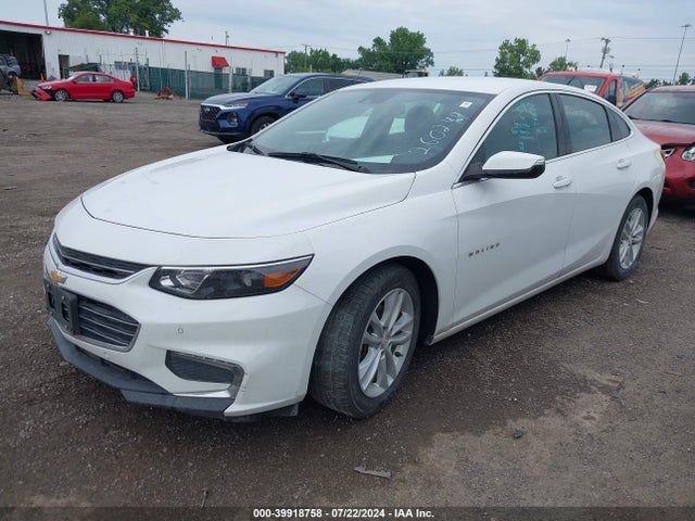 Chevrolet MALIBU LT 2018 1G1ZD5STXJF260249 Image 2