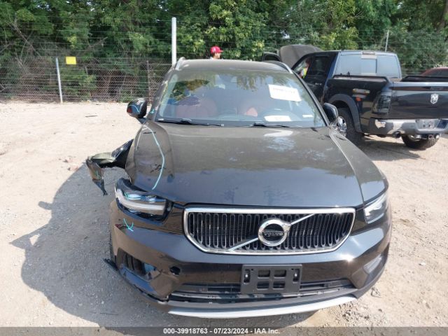YV4162UK8L2241188 Volvo Xc40 T5 Momentum