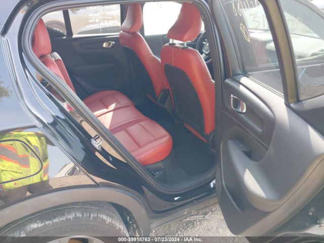 YV4162UK8L2241188 Volvo Xc40 T5 Momentum