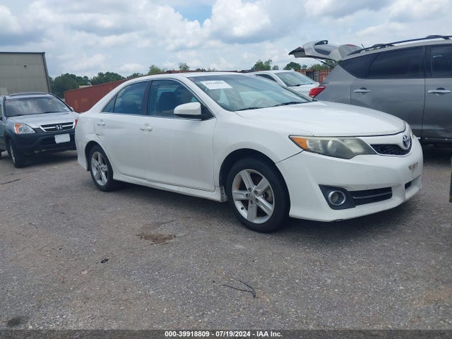 Toyota CAMRY SE 2014 4T1BF1FK7EU463027 головне зображення