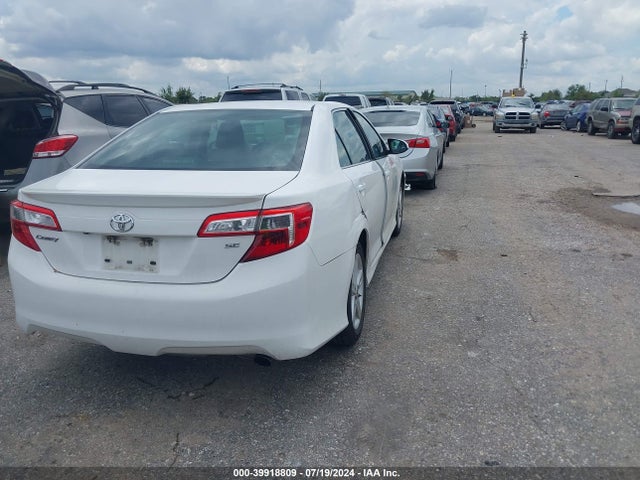 Toyota CAMRY SE 2014 4T1BF1FK7EU463027 Image 4