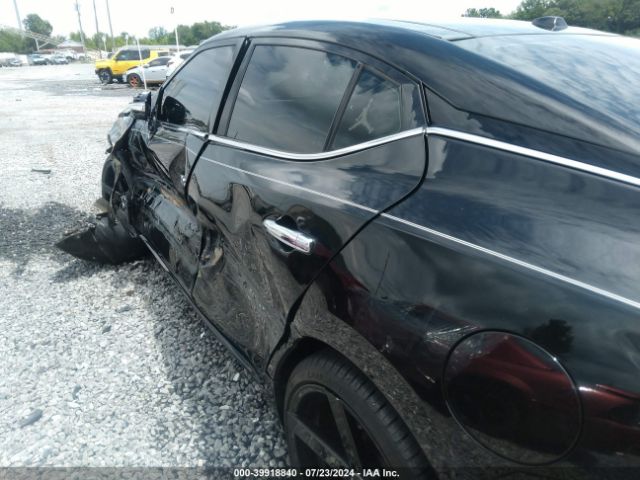 1N4AA6AP1JC390628 Nissan Maxima 3.5 Sl