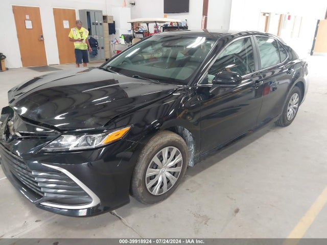 Toyota Camry Le Hybrid 2023 4T1C31AK0PU609985 Image 2