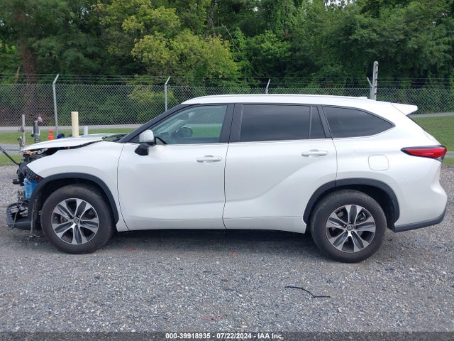 Toyota Highlander Xle 2023 5TDKDRAHXPS007762 Image 14